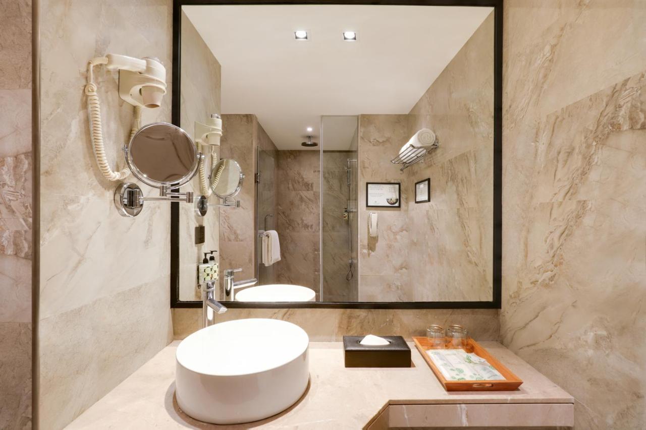 Lemon Tree Premier, Mumbai International Airport Hotell Eksteriør bilde